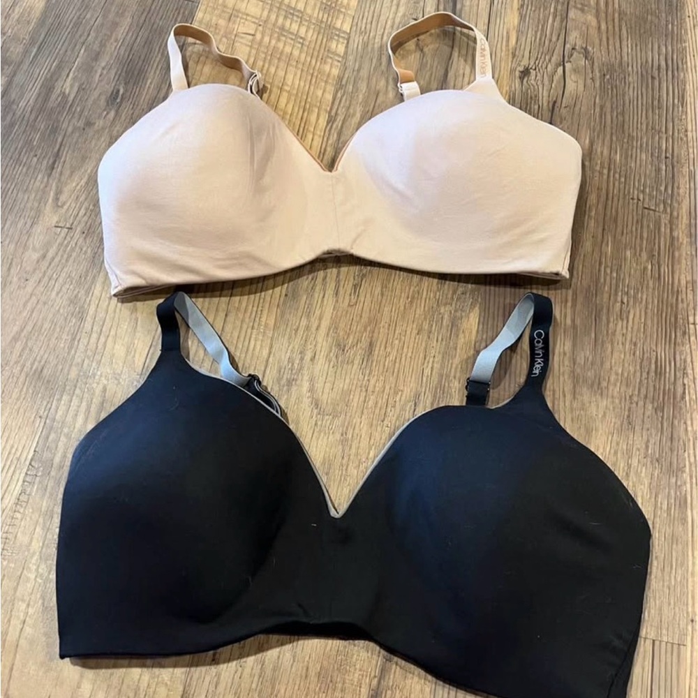 Calvin Klein Black and Cream Wireless Bras